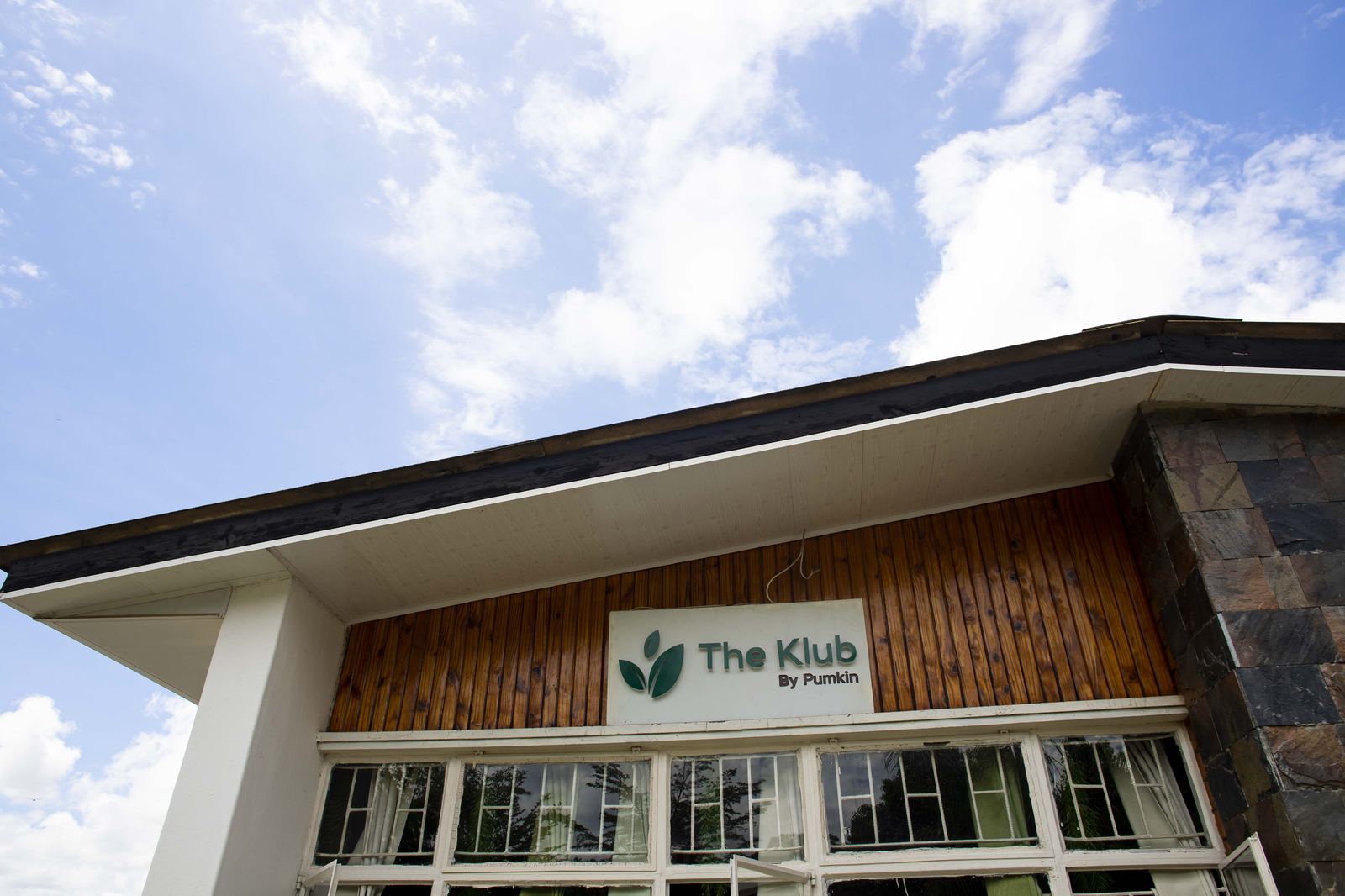 The Klub Spa exterior sign, Avondale