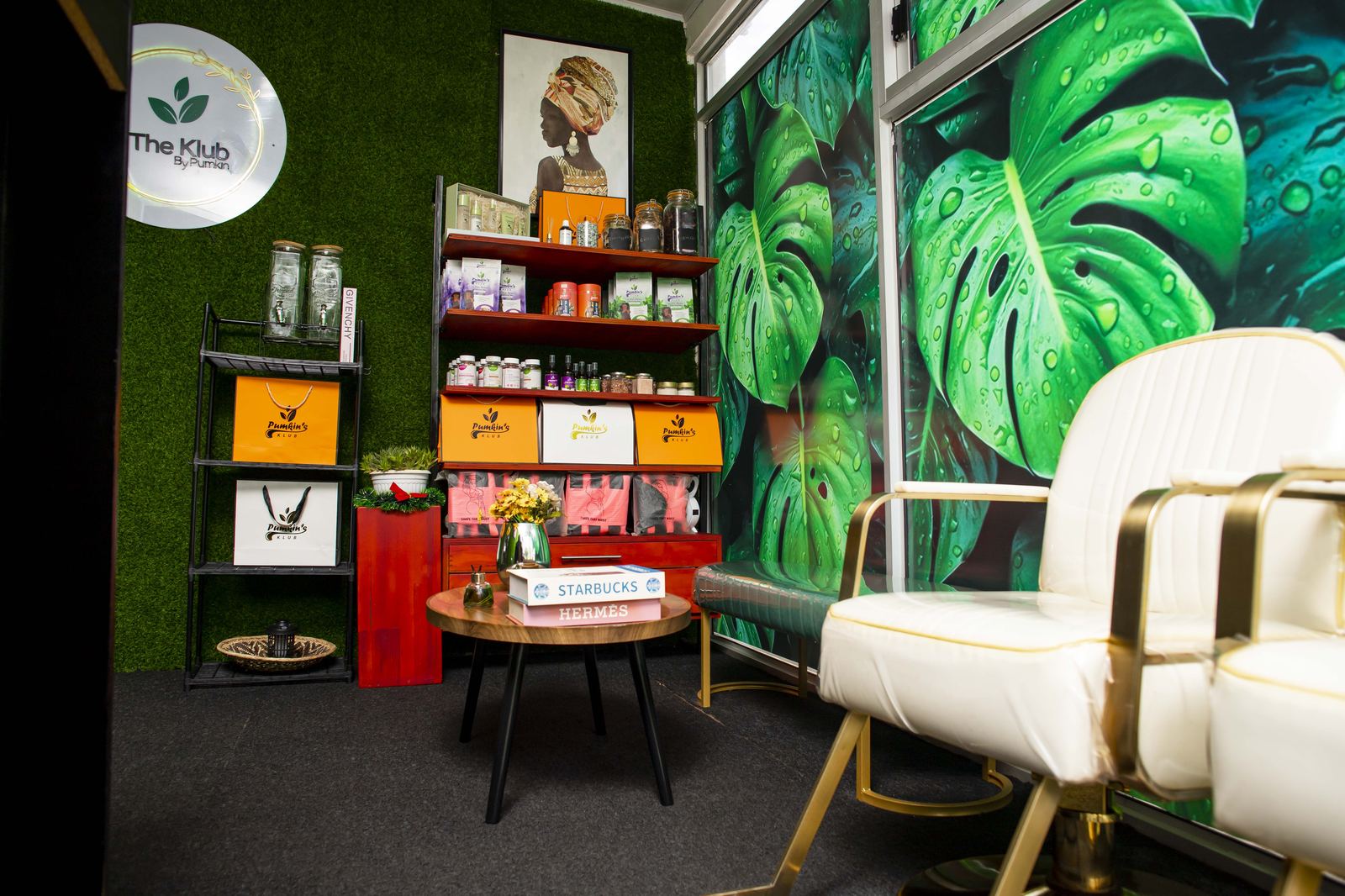 The Klub Spa lounge and retail area
